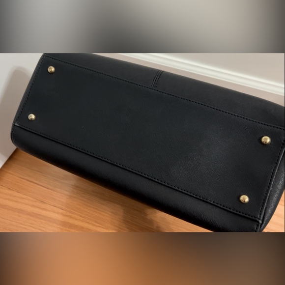 Calvin Klein saffiano leather satchel purse with removable shoulder strap - Picture 12 of 14